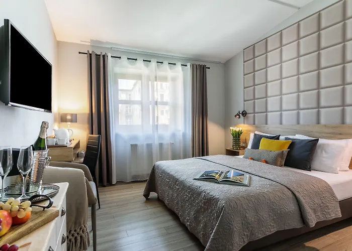 Art & Garden Aparthotel 4*