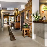 Apartmanhotel Art & Garden 4*