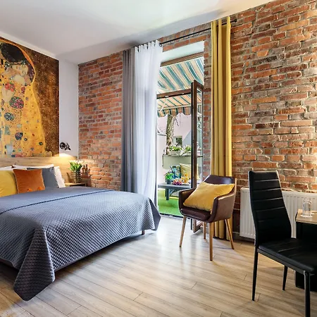 アート＆ガーデン レジデンス アパートホテル