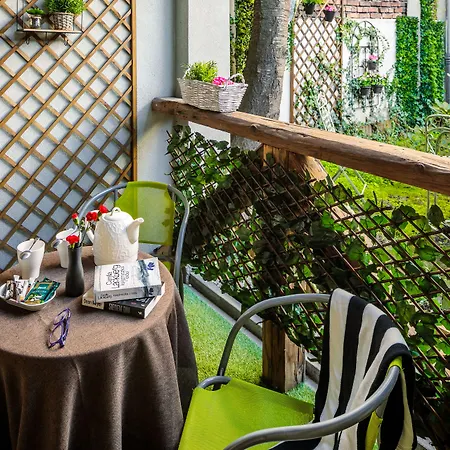 アパートホテル アート＆ガーデン レジデンス