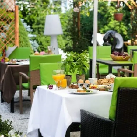 アート＆ガーデン レジデンス 4* クラクフ