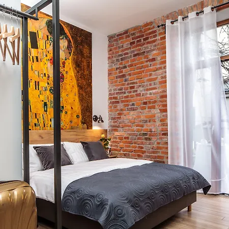 Art&garden 4*