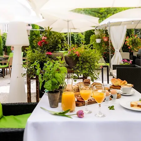 Hotel apartamentowy Art & Garden Kraków