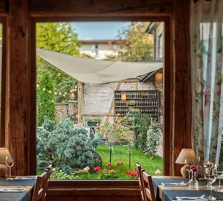 Art & Garden 3* Kraków