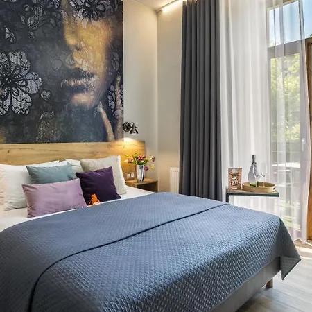 Art & Garden Hotel apartamentowy 3*