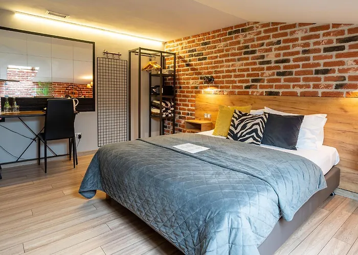 Art & Garden Lägenhetshotell 4*