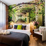 Art & Garden 4*