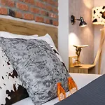 Art & Garden 4*